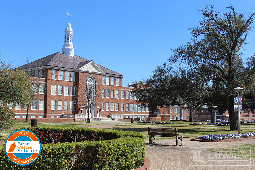 Keeny Hall Looking at Keeny Hall from the Quad