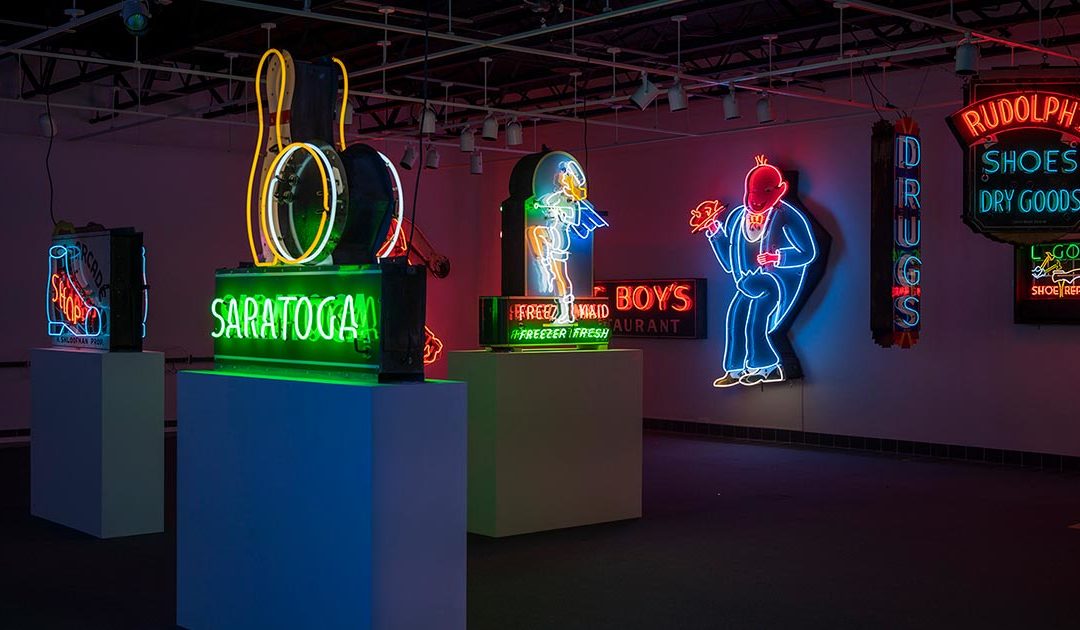 ‘Neon Art’ exhibit opens in Visual Arts Center